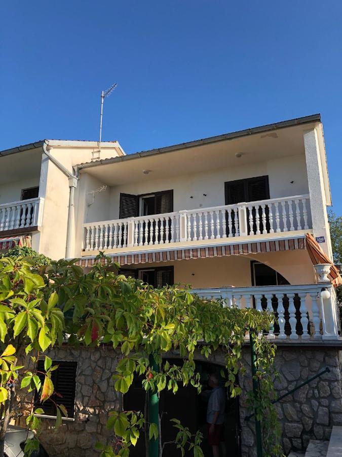 Holiday Home In Klimno - Insel Krk 42238 Екстериор снимка