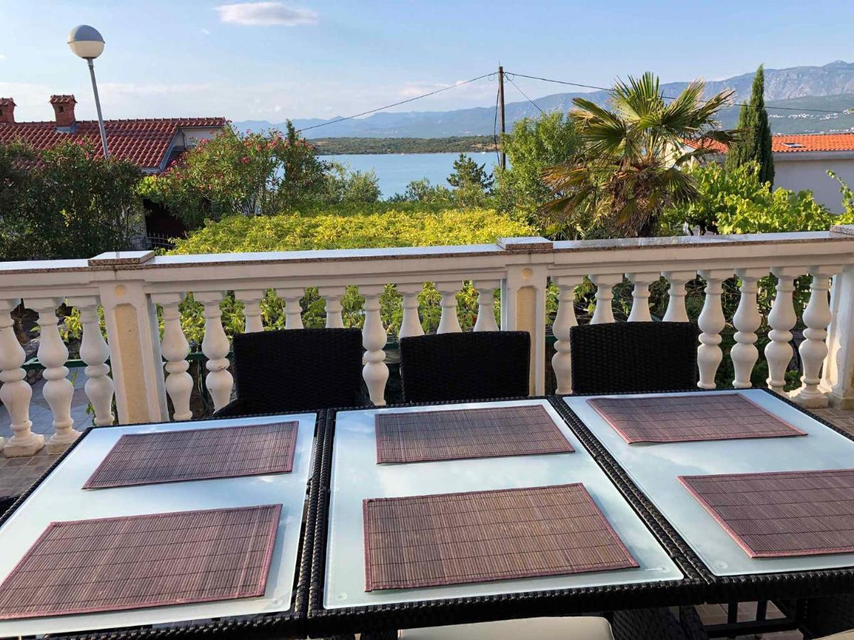 Holiday Home In Klimno - Insel Krk 42238 Екстериор снимка